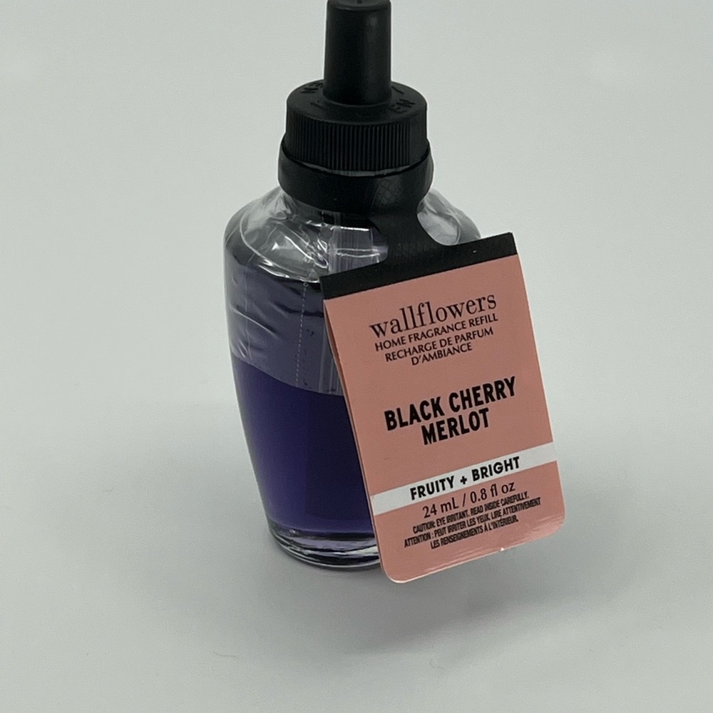 Bath & Body Works Wallflowers Black Cherry Merlot Refill - Purple